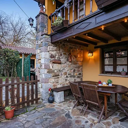 Hétvégi ház Valle De Bueida El Bosque