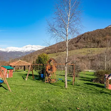 Hétvégi ház Valle De Bueida El Bosque